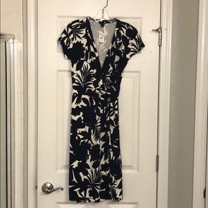 NWT Ann Taylor navy floral dress 4